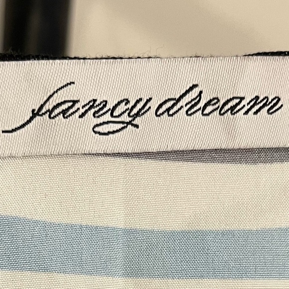 EUC Vibrant Multicolor Floral Kimono Tagged Small but One Size Fits Most - Picture 4 of 6